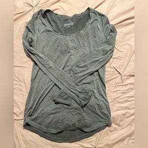 Gray long sleeve shirt size medium